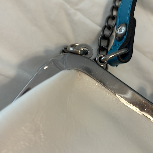 Patricia Nash - Picture 4 of 7